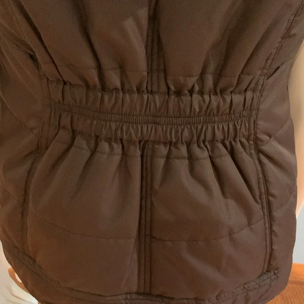 Vanity Brown Puffer Vest with Faux Fur Lining and Hat • Size Small - Picture 7 of 12